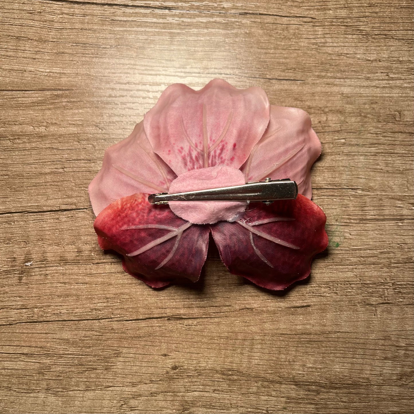Mulberry orchid hair clip