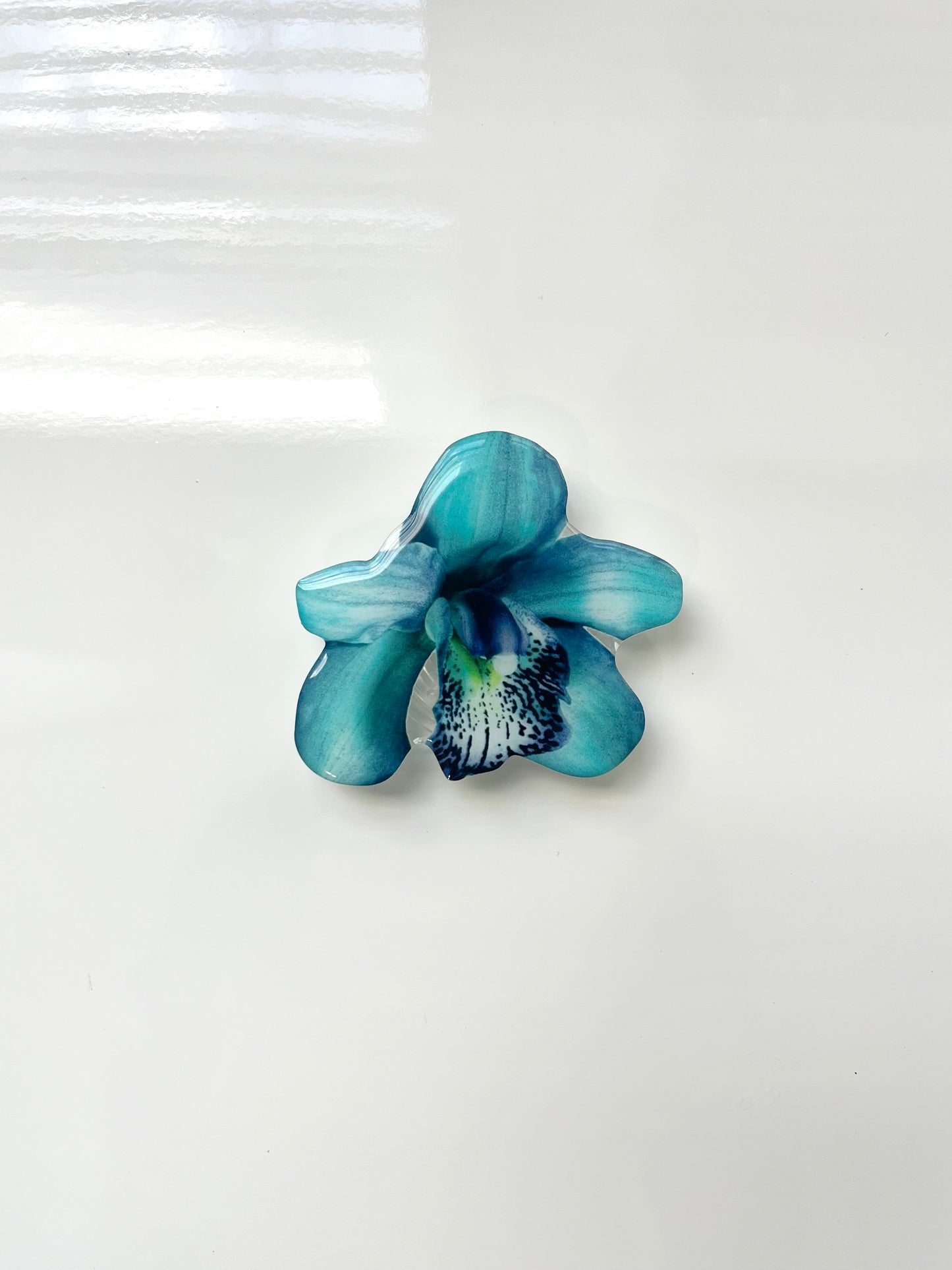 Blue orchid phone grip